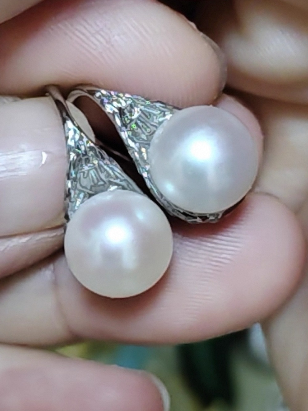 Cute Pearl Earrings - Picture 1 of 1
